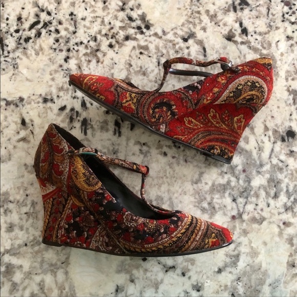Newport News Shoes - Newport News Red Tapestry Wedge Heels 9.5